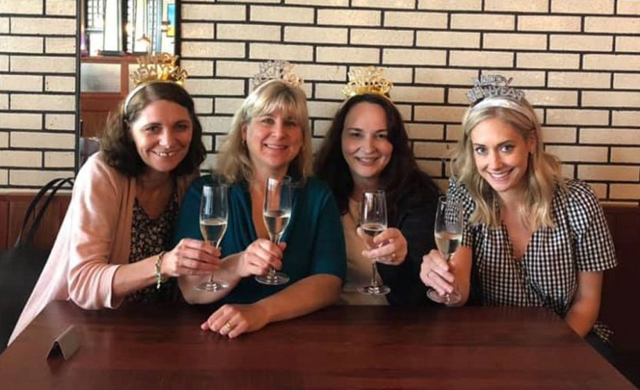 Wendy-Amy-Andrea-Taryn-Happy-New-Year